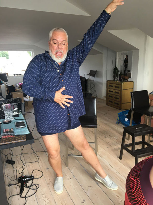 Behind the scenes 26